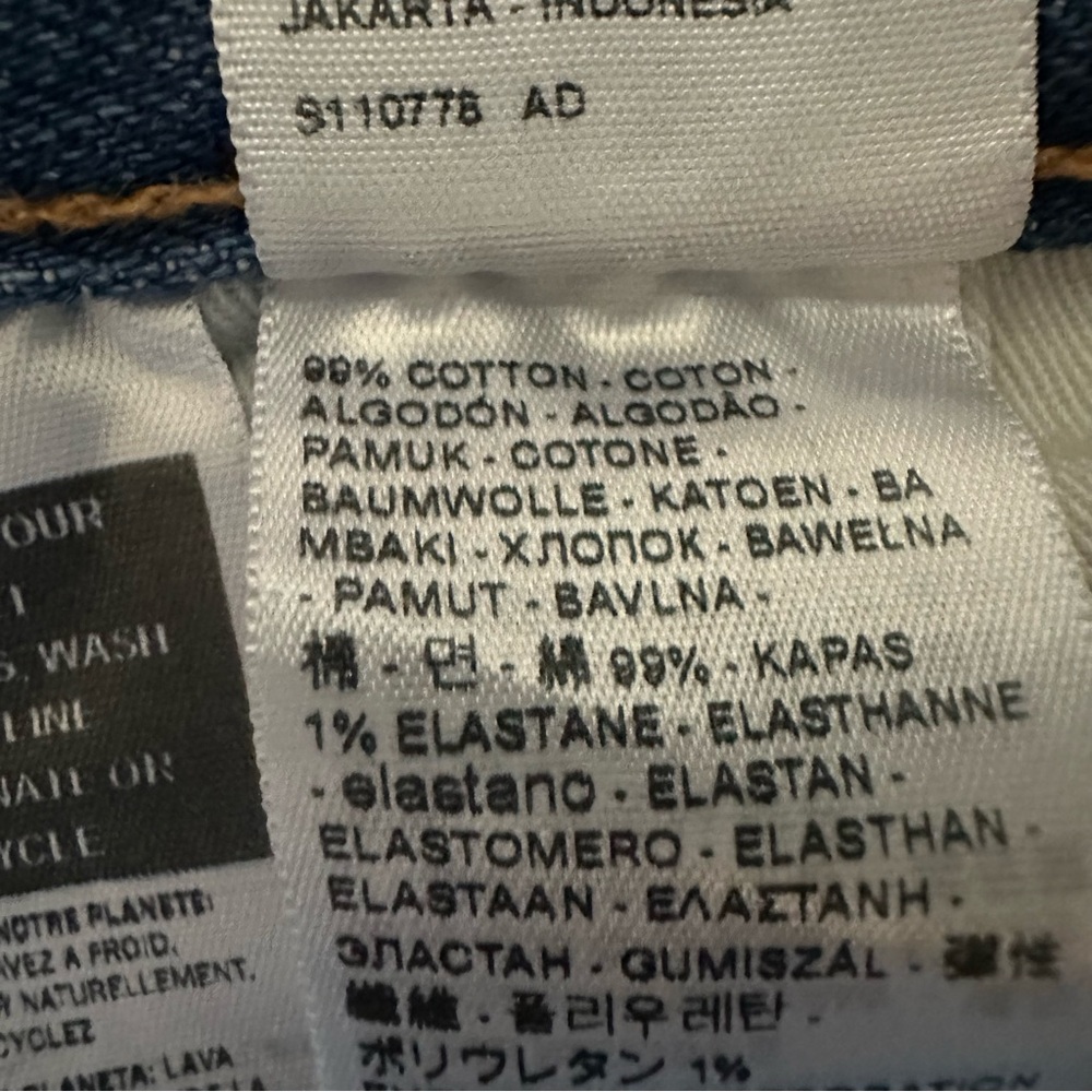 Levi’s 501 VINTAGE 1993 High Rise Straight Leg Light Wash Blue Distressed, 31x32 - Picture 16 of 16